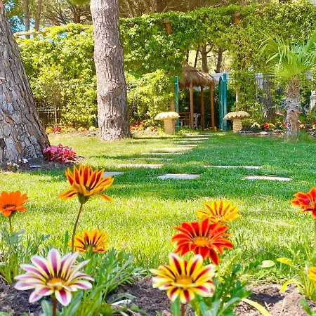 Garden Paradise Apartman *